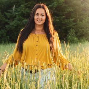 Meet your Posher, Leah